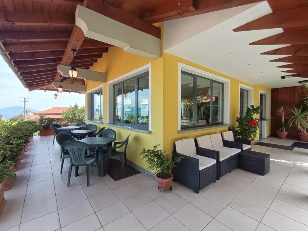 Posezení v ubytování Hotel BB Villa Orchidea
