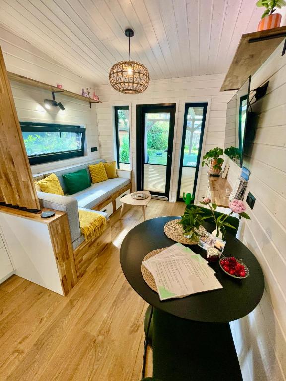 Posezení v ubytování Tinyhaus Josie von Tinyhaus Steinhude