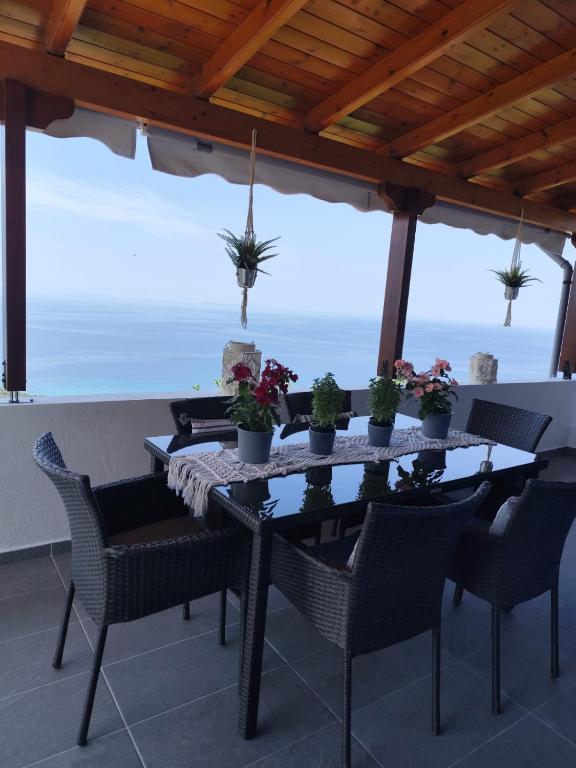 Seaside Soul-Sunset Comfort Home