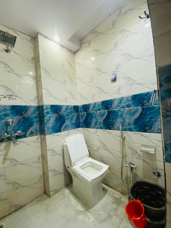Ένα μπάνιο στο Cozy Inn Hostel
