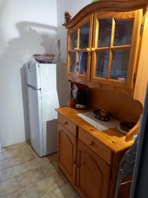 Kuchyň nebo kuchyňský kout v ubytování Le Mieukerien - Réserve africaine