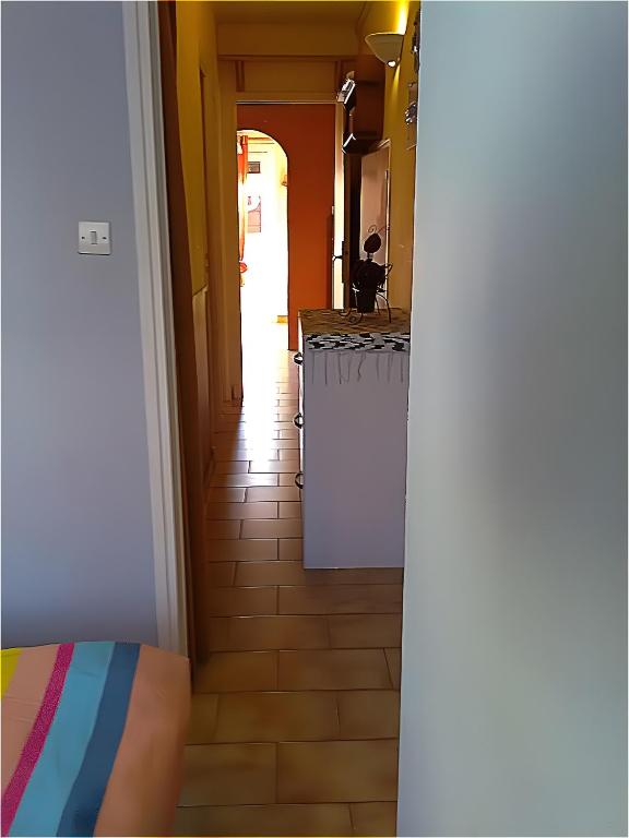 Kuchyň nebo kuchyňský kout v ubytování Le Mieukerien - Réserve africaine