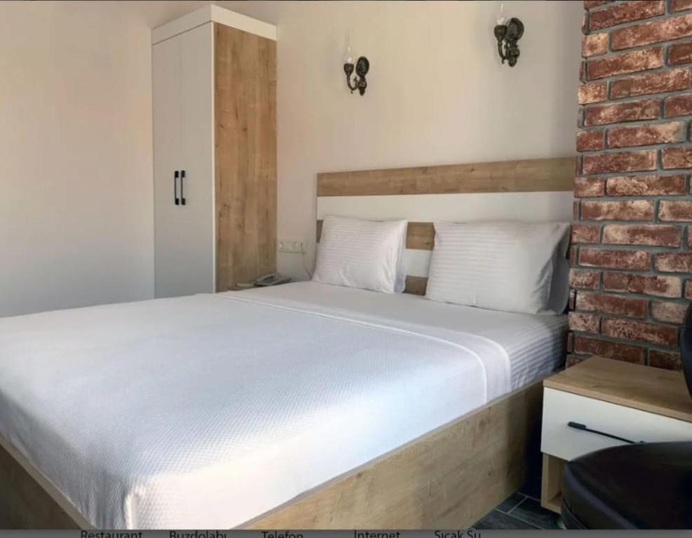 Ayvalik Cihan Otel - Chambre Double Standard