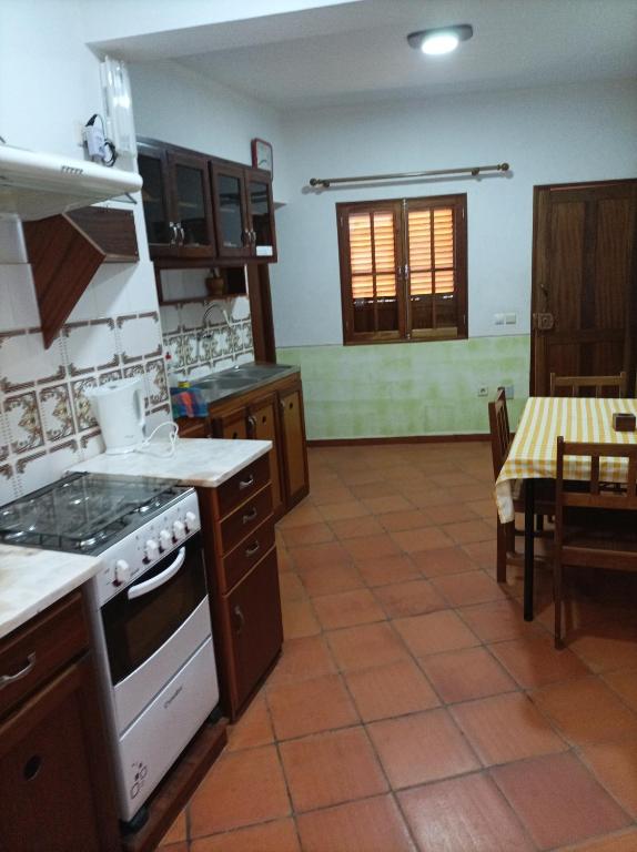 Kuchyň nebo kuchyňský kout v ubytování Edificio Magico