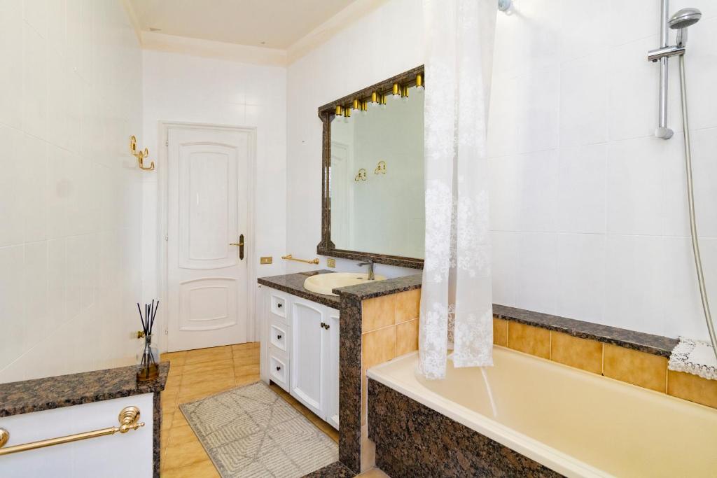 Koupelna v ubytování casa a colori