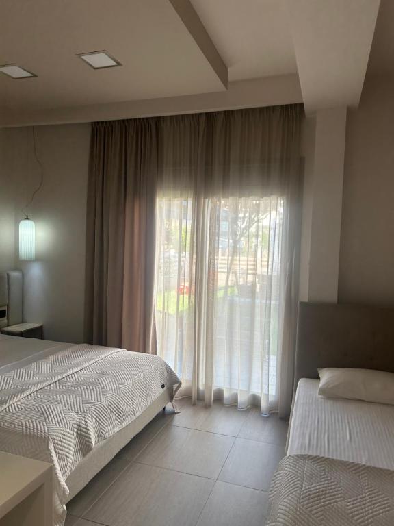 CROSS PLAZA, Stavros (updated prices 2025) - 16