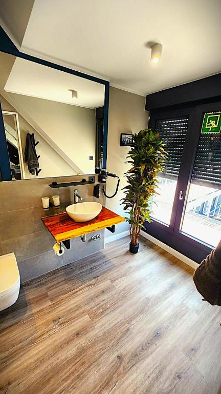 Liro Hotel Mönchengladbach - Quarto Deluxe