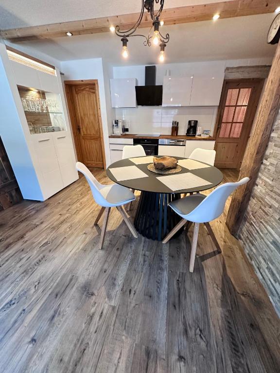 Kuchyň nebo kuchyňský kout v ubytování Mountain Apartments
