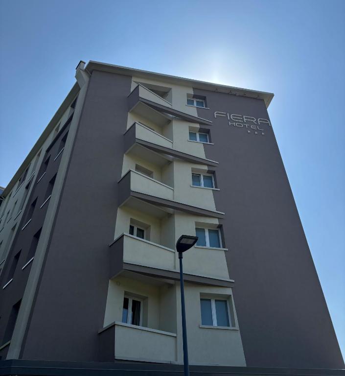 Hotel Fiera Wellness & Spa - Resim 9