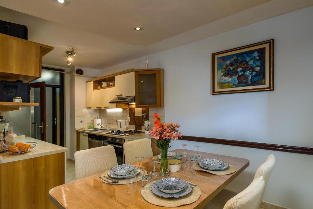 A cozinha ou kitchenette de Apartment Many