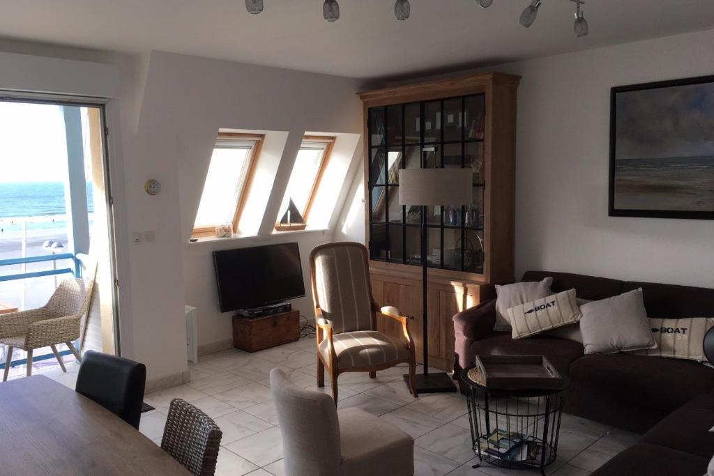 Χώρος καθιστικού στο Appartement Villa St Georges à Wimereux au bord de l'eau , vue mer - 4 pers