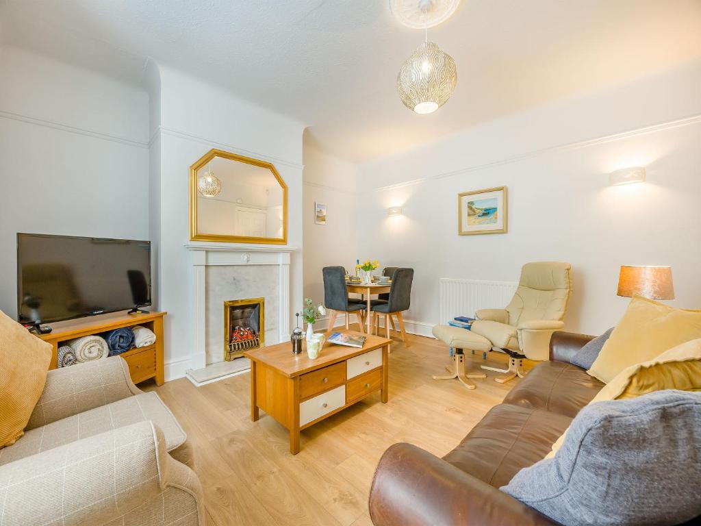 Et tv og/eller underholdning på Edwin Cottage