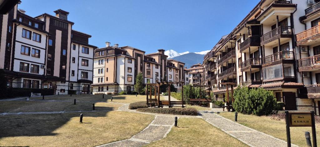 Gondola luxury apartment 1