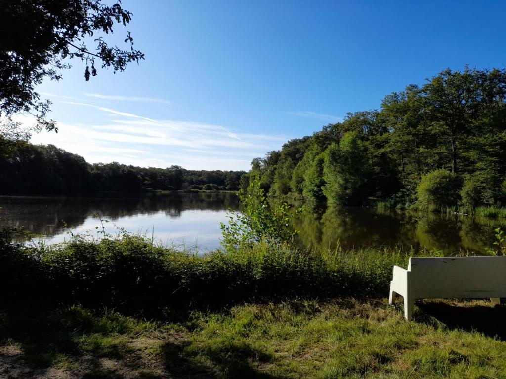 Domaine de l'Atrée - Tente Maasaï Poyaudine - Suite Junior Familiar