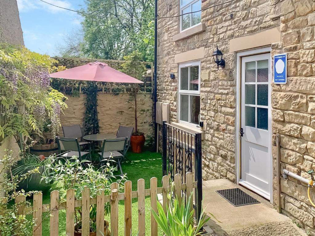 Hoone, kus puhkemaja asub