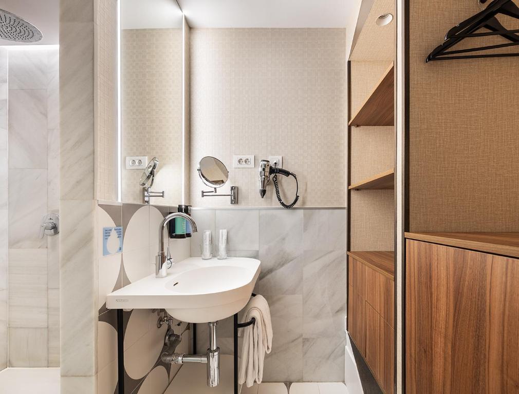 One Shot Recoletos - Resim 16