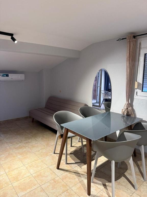 Χώρος καθιστικού στο Kalithea Central View Apartments