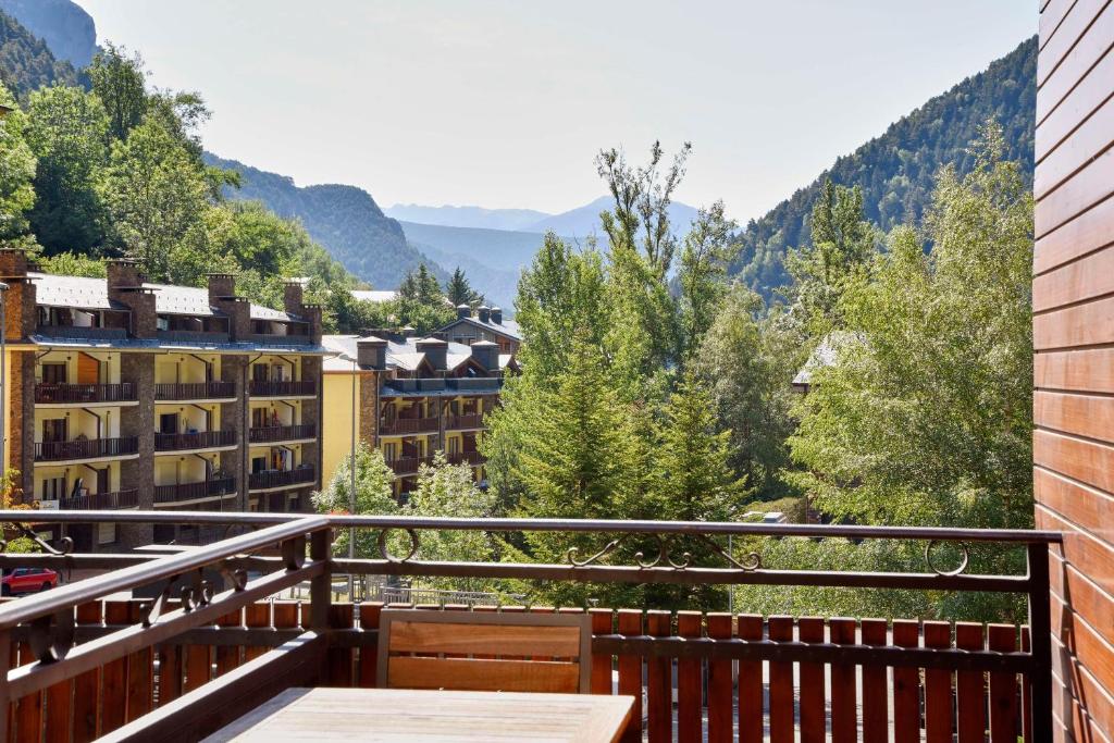 Splošen pogled na gorovje oz. razgled na gore, ki ga ponuja hotel
