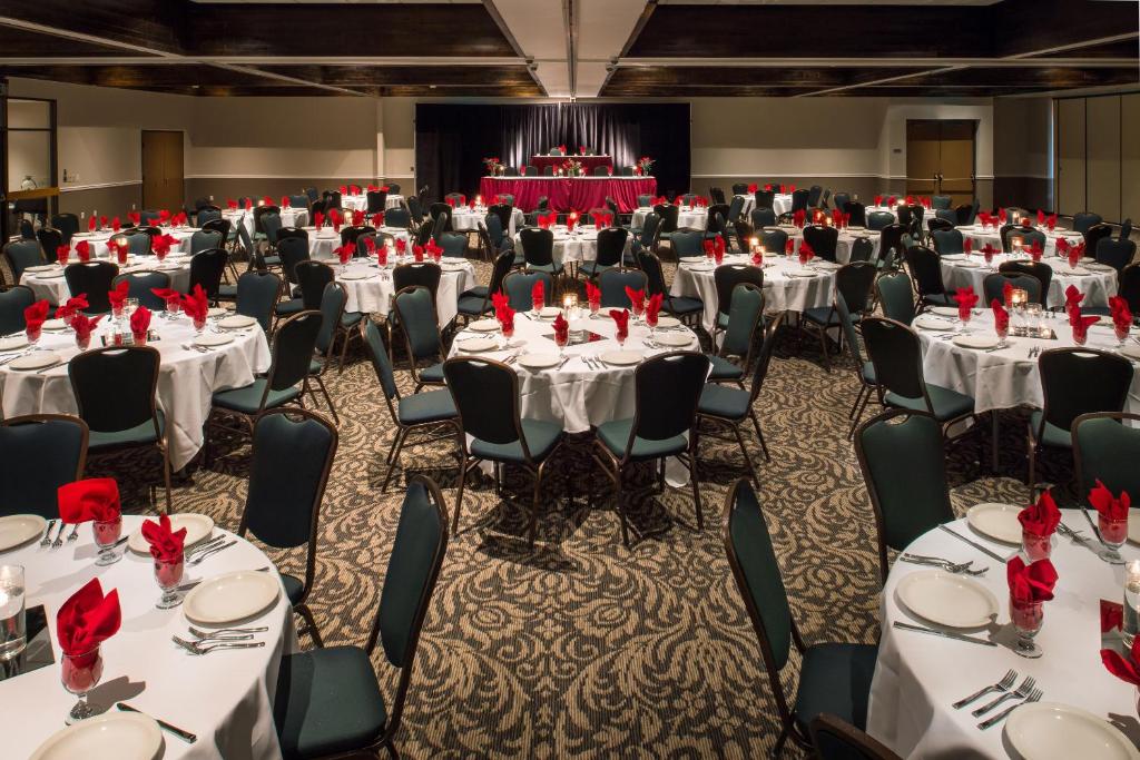 Restaurace v ubytování Red Lion Hotel Kennewick Columbia Center