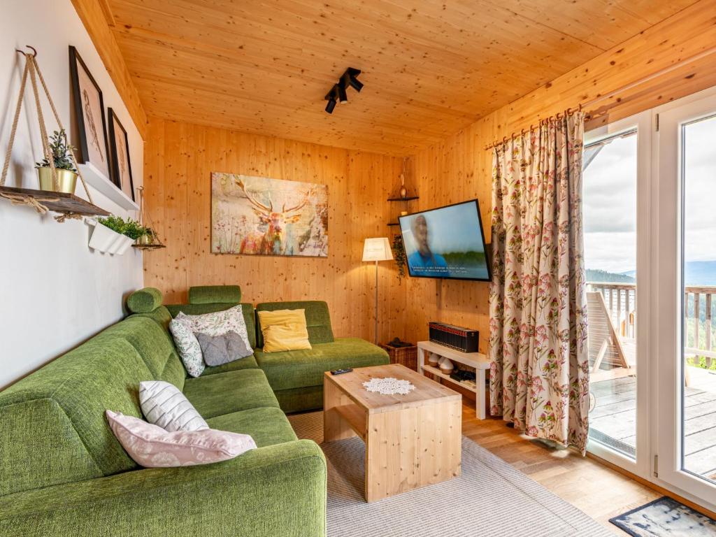 Televiisor ja/või meelelahutuskeskus majutusasutuses Chalet Klippitz - Perle by Interhome