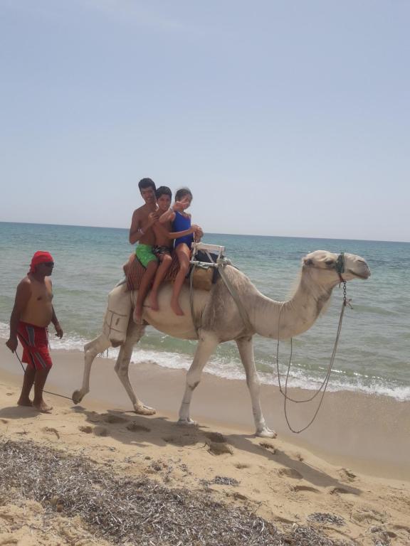 Děti v ubytování Appartement superbe à Hammamet