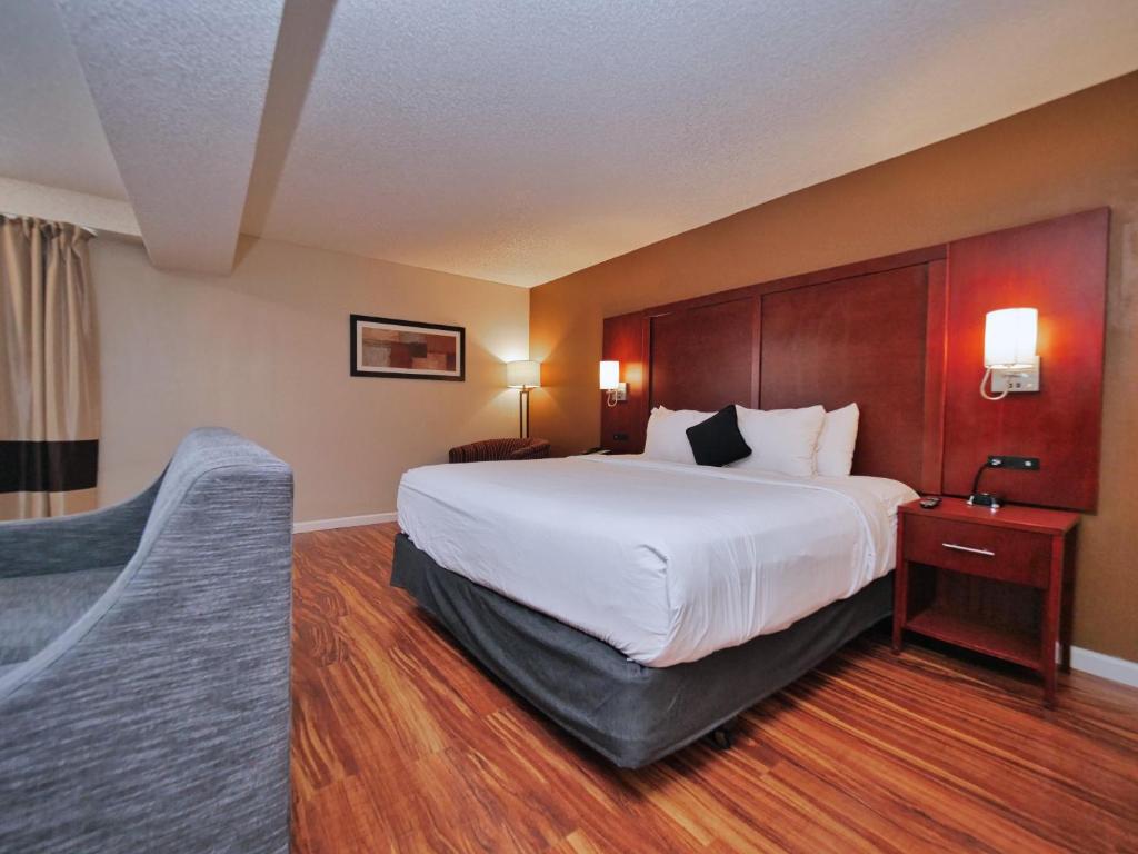 Red Lion Inn & Suites Auburn - Suite D'entreprise