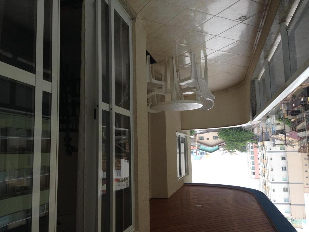  Apartamento em Meia Praia