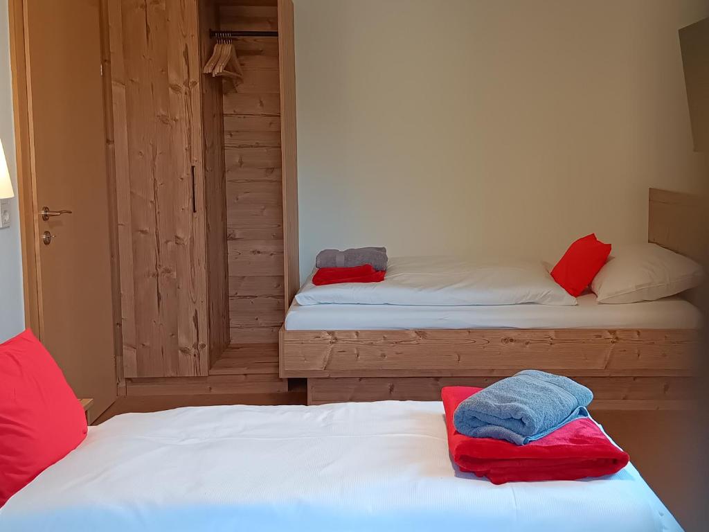 Haus Huber Zimmer und Apartments - 3