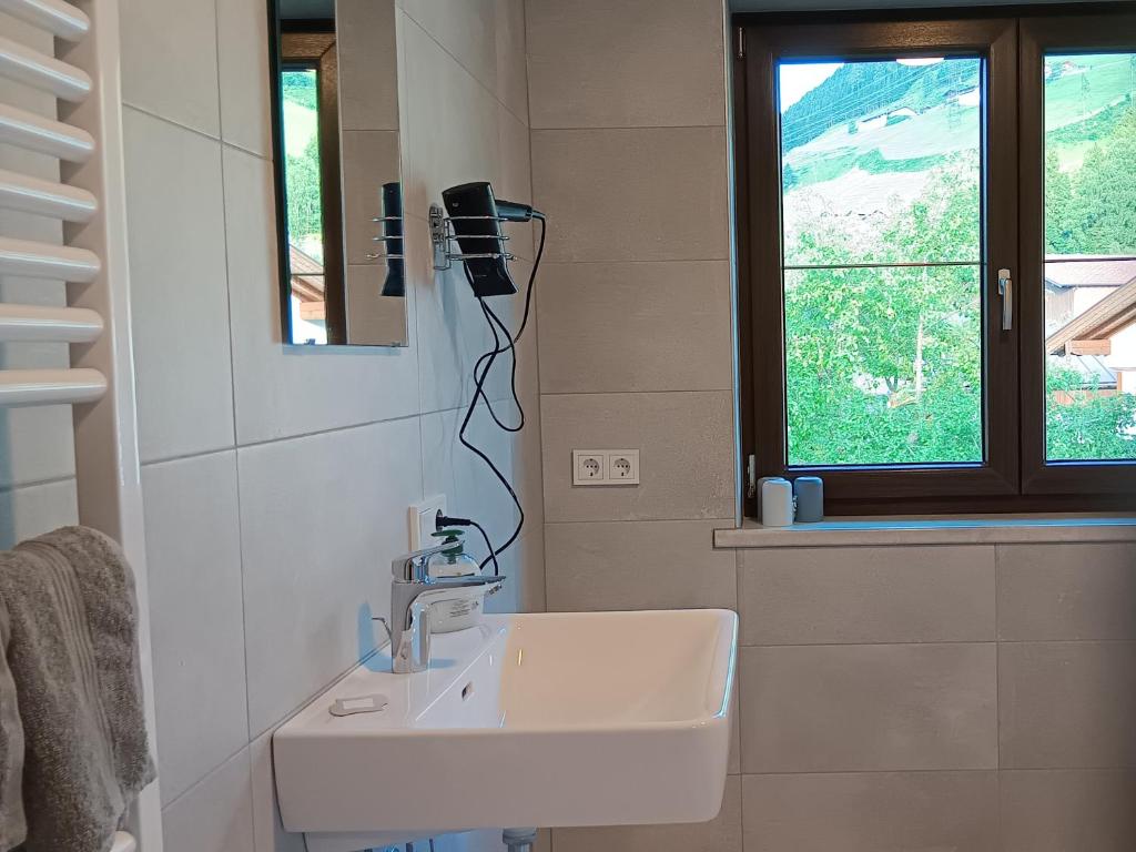 Haus Huber Zimmer und Apartments - 4