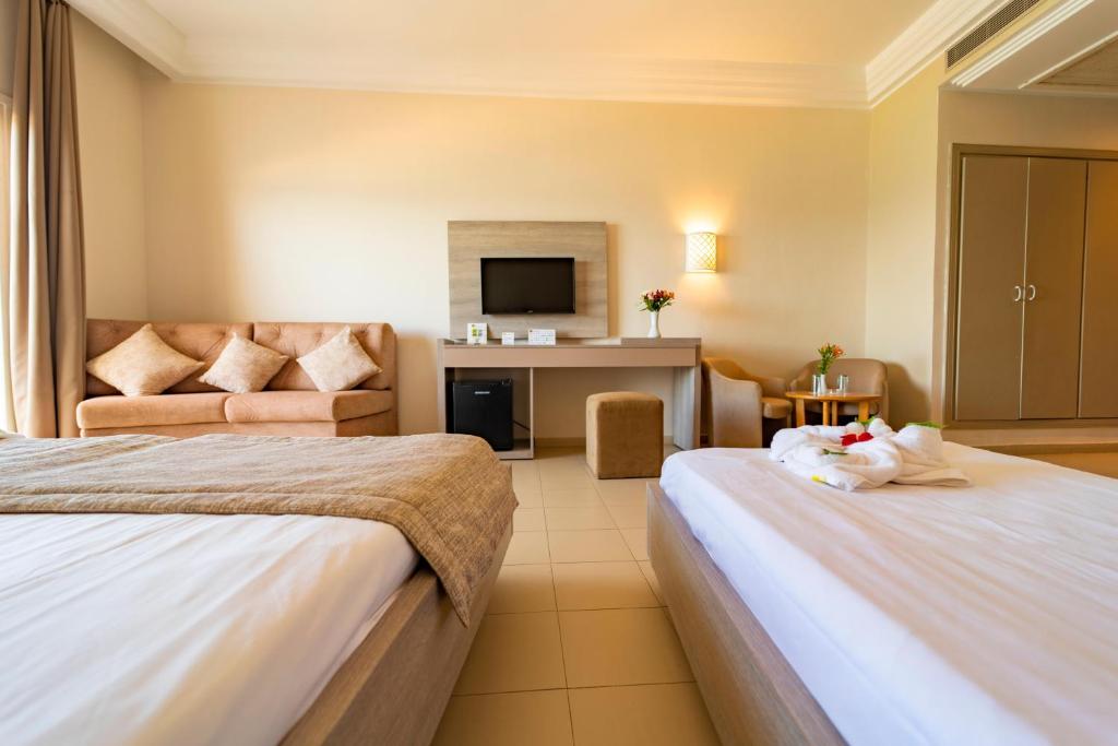 Riadh Palms- Resort & Spa - 