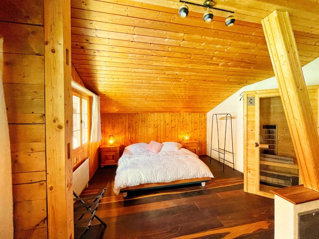 Postel nebo postele na pokoji v ubytování Gästehaus Milital