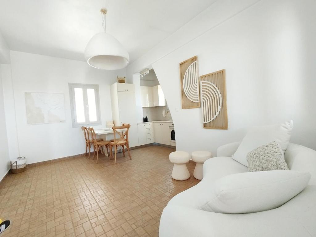 Χώρος καθιστικού στο Fos residence