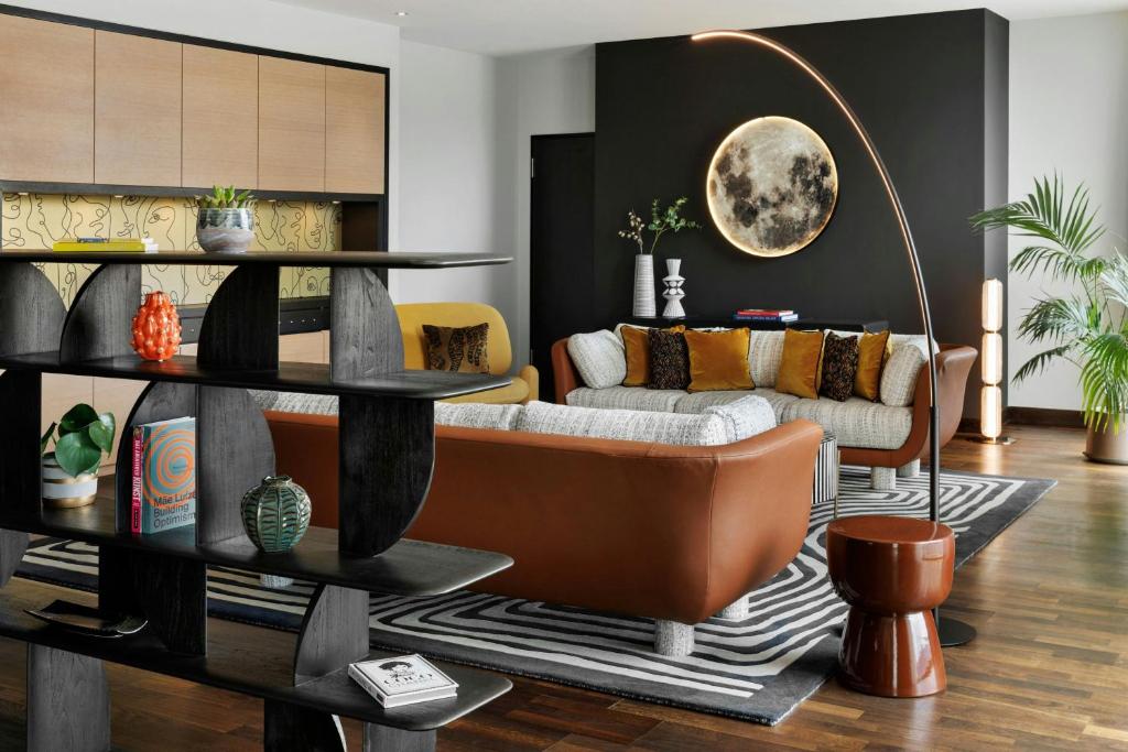 Renaissance Zurich Tower Hotel - Resim 22