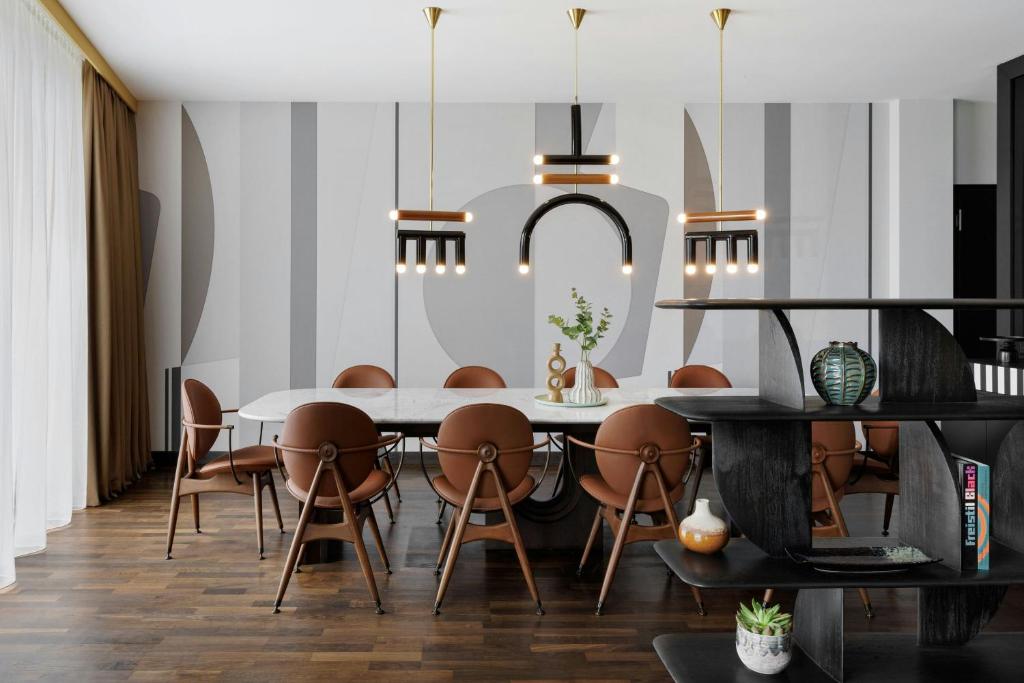 Renaissance Zurich Tower Hotel - Resim 36