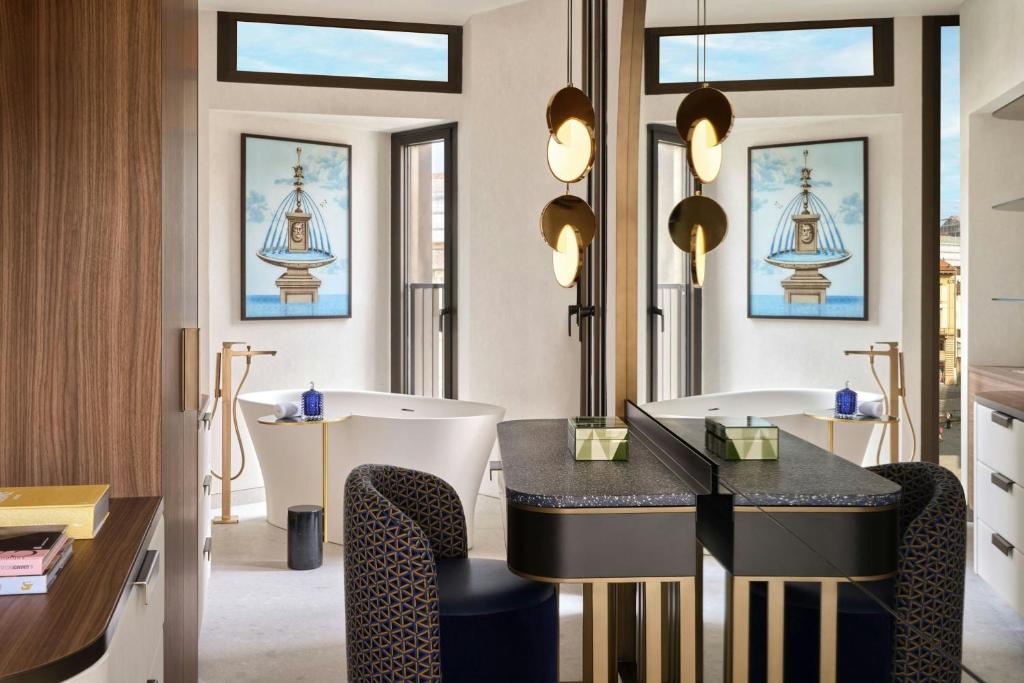 W Florence - Resim 36