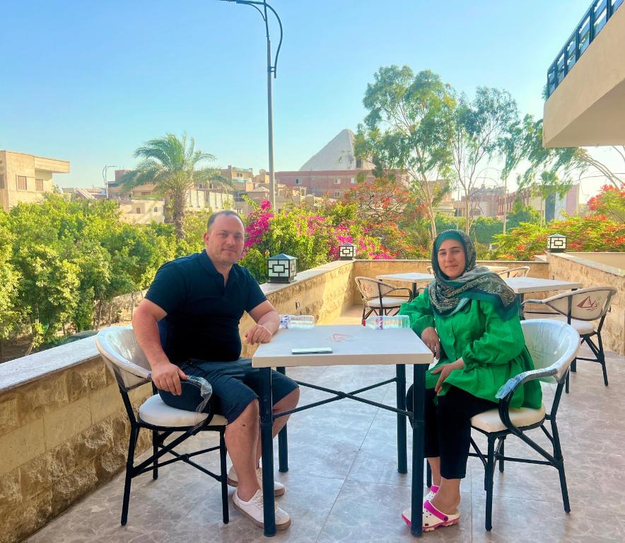 Suzana Pyramids inn - free airport pick up 6
