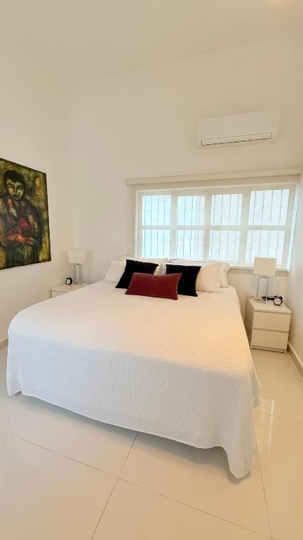 Postel nebo postele na pokoji v ubytování Soho Loft Residence second floor