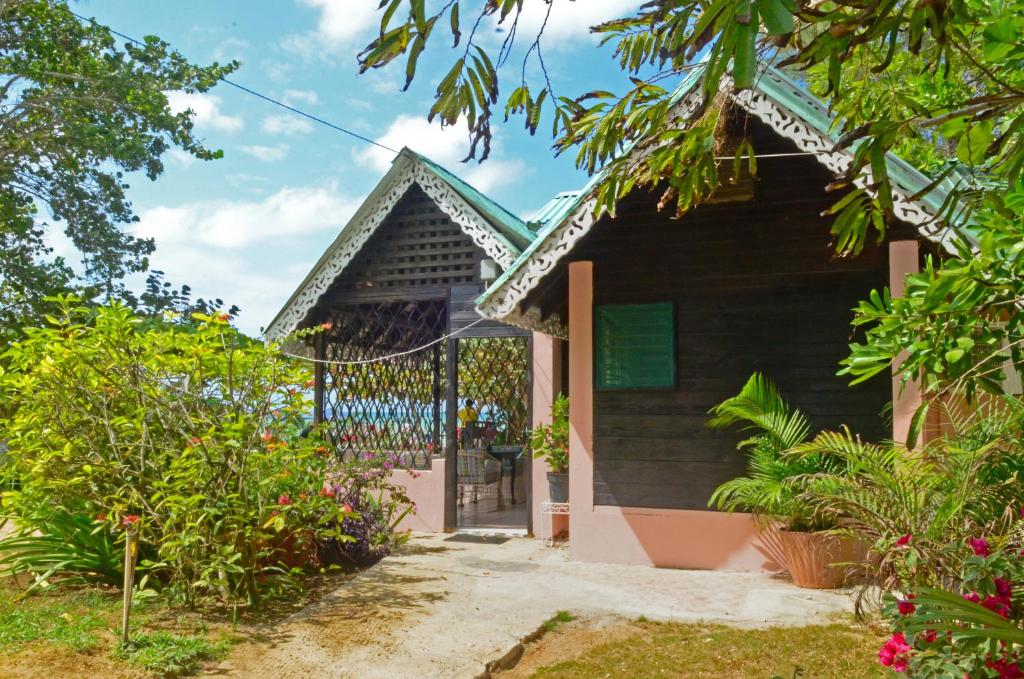 Zahrada ubytování Firefly Beach Cottages
