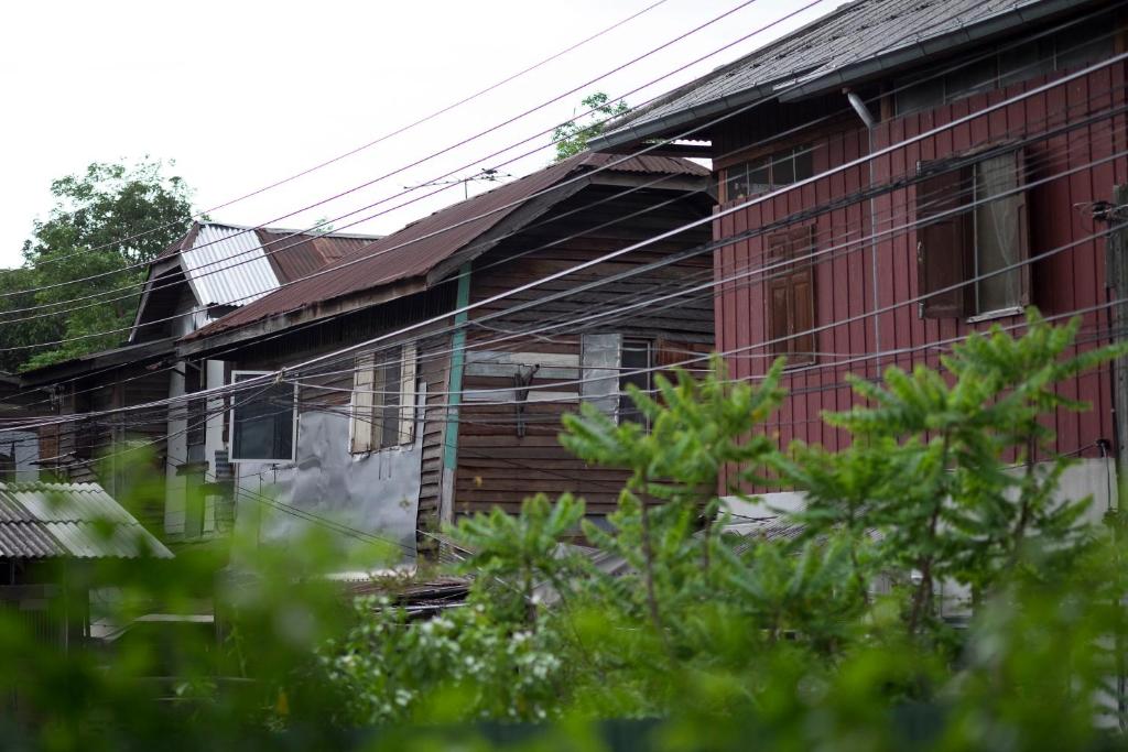 Tòa nhà nơi nhà khách tọa lạc