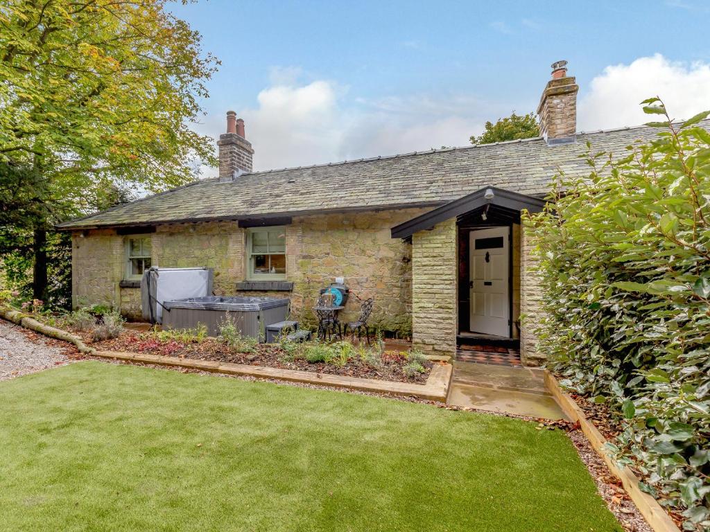 Zahrada ubytování Pheasant Cottage - Uk31489