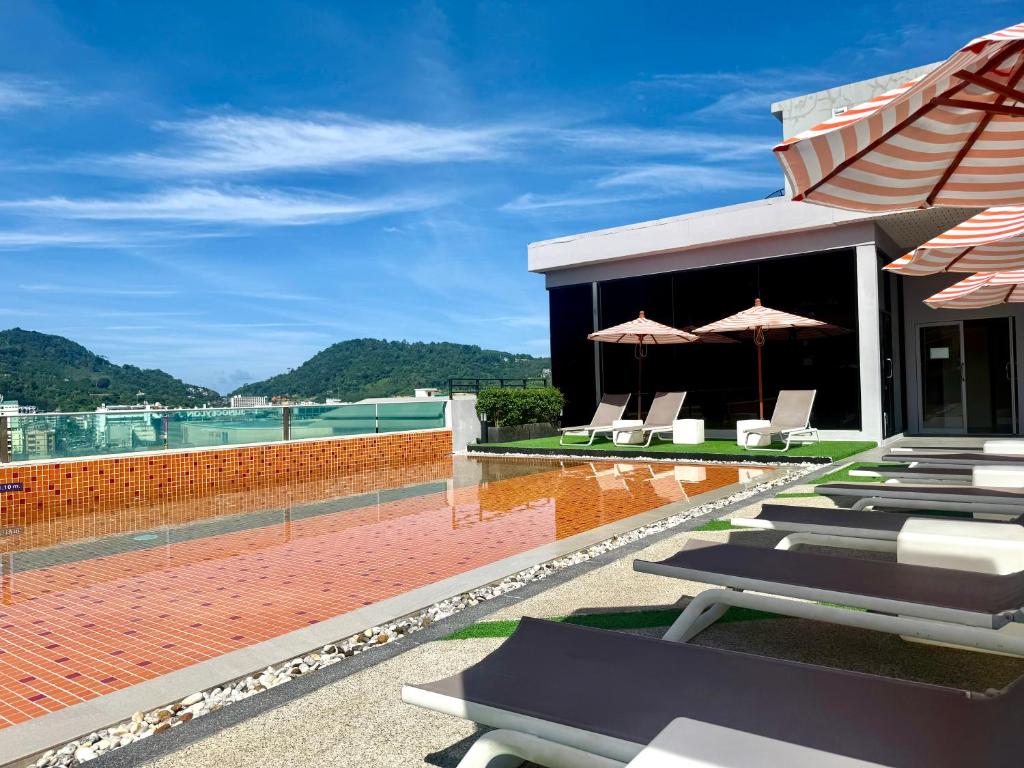 The Crib Patong - SHA Certified - Resim 5