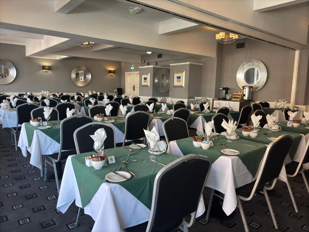 The Royal Boston Hotel by Compass Hospitality - Resim 21