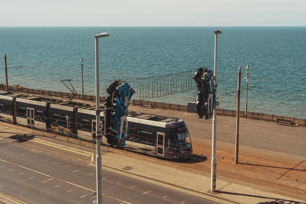 The Royal Boston Hotel by Compass Hospitality - Resim 37