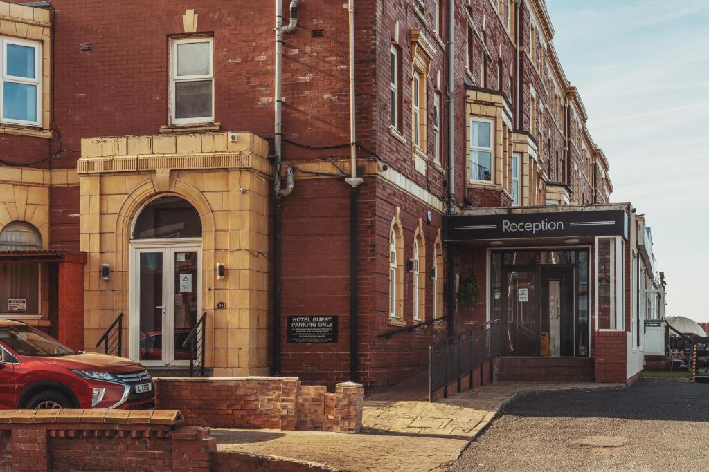 The Royal Boston Hotel by Compass Hospitality - Resim 42