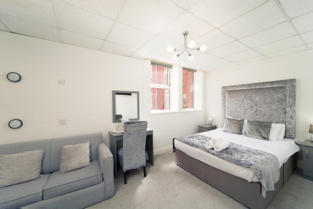 
Superior Triple Room
