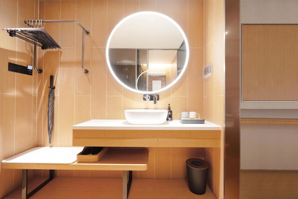 Phòng tắm tại Ji Hotel Orchard Singapore