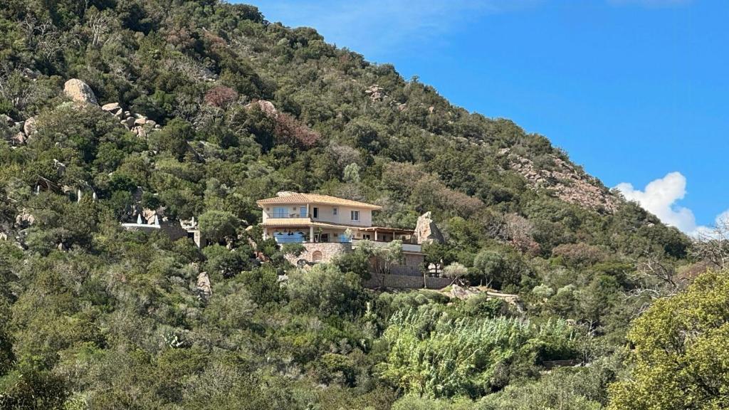 Φυσικό τοπίο κοντά σε αυτή η παραθεριστική κατοικία