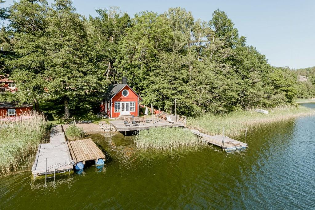 Stockholm Luxury Lakeside Apartments Prices Reference: Lakeside Cabin With Sauna In Stockholm Archipelago Värmdö Updated