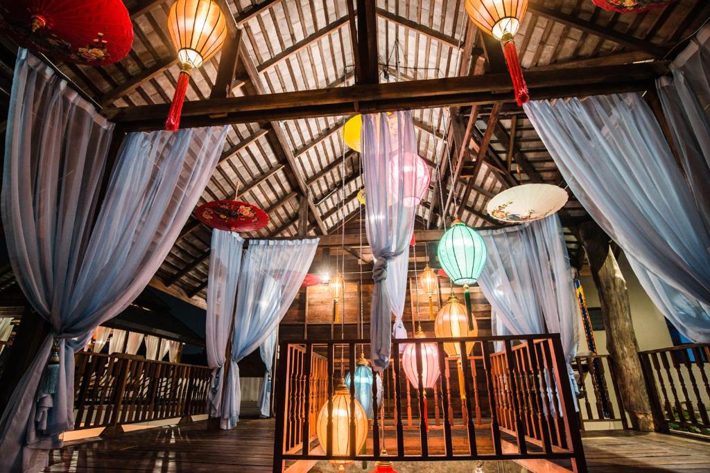 Garden Yard Inn Chiangmai - Resim 11