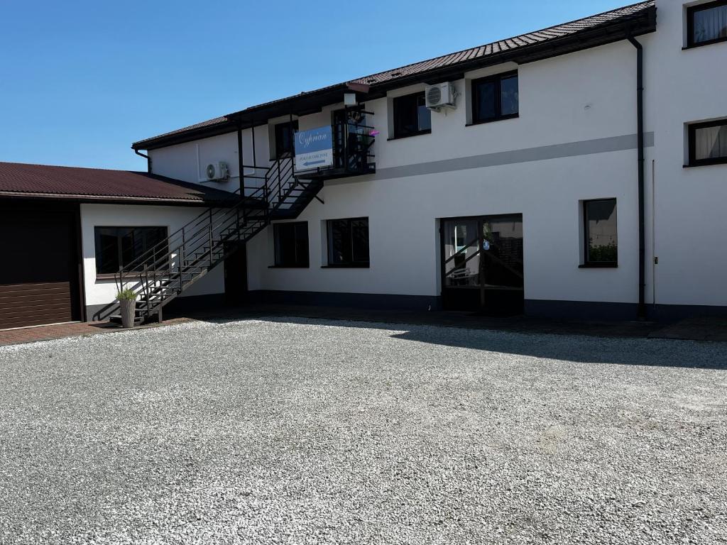 Budova, v ktorej sa privát nachádza